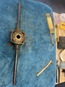Vintage Antique Toledo Pipe Threader With One Die # B 7412 - Picture 1 of 5