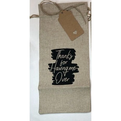 Bolsa de regalo botella de vino de arpillera gracias por tenerme sobre cordón negro  Foto 1 de 2