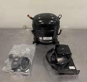 Compressore Embraco NTU6234GKV 925BD60 208-230V 1-1/4HP R404A 60Hz NUOVO! - Foto 1 di 16