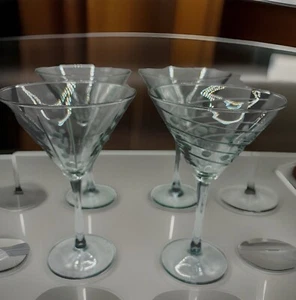 Set Of 4 Crystal High Quality Martini Glasses Variety Etched Designs Barware - Picture 1 of 10
