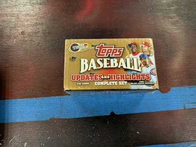 2005 Topps Baseball Factory Updates & Highlights Set - Image 1 of 4