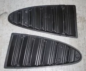 Ford Capri Side Window Louvre Mk 2 / Mk 3 Fibreglass G149 - Picture 1 of 1