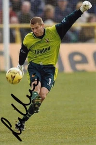 Foto autógrafa de fútbol americano Lee Harrison firmada a mano de Barnet 6x4 1 - Imagen 1 de 1