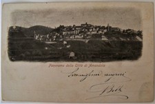 Panorama della città di Amandola.