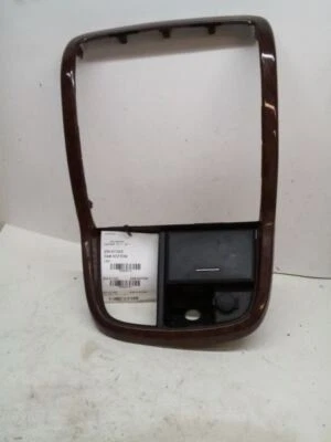 Kia SEDONA    2003 Dash Bezel 644110 Foto 1 de 3