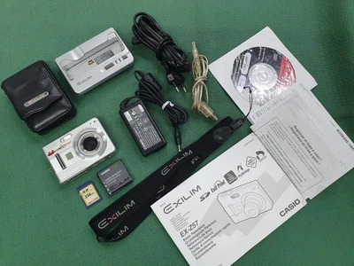 CASIO EXILIM EX-Z57 Digitalkamera *TOP* - Bild 1 von 4