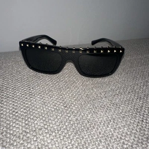 Valentino Rockstud Square Frame Sunglasses Black/Gold Acetate 140mm - Picture 1 of 11