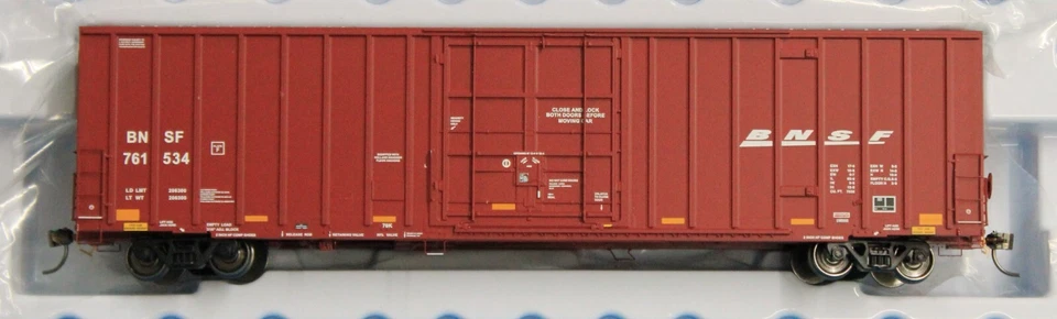 Atlas # 20005932 Gunderson 7538 Plug-Door Boxcar BNSF # 761534 HO