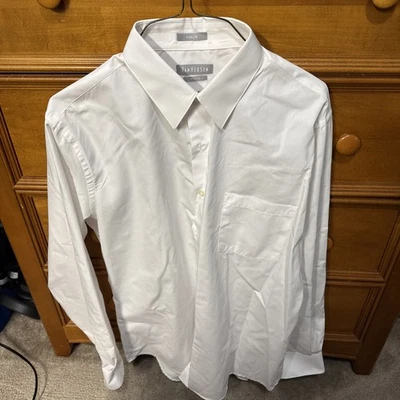 Men’s Van Heusen Long Sleeve Dress Shirt Fitted 16/34-35 White Poplin - Image 1 of 2