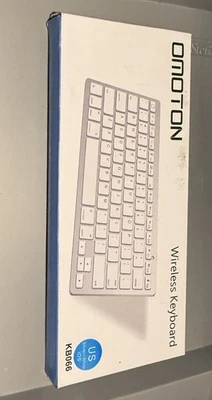 Apple iPad 7th/8th/9th Gen 10.2"/Pro 10.5"/Air 3rd Gen Smart Keyboard  - Image 1 of 2