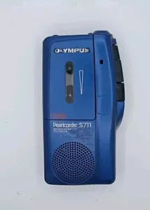 Olympus Pearlcorder S711 Microcassette Recorder Voice Record for PARTS OR REPAIR - Picture 1 of 4