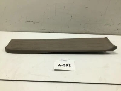 2007 TOYOTA SIENNA REAR RIGHT POWER SLIDING DOOR SILL SCUFF OEM+ - Image 1 of 4