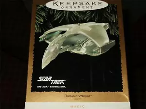 Ornamento ricordo segno distintivo "STAR TREK" "Romulan Warbird" 1995 nuovo/confezionato - Foto 1 di 3