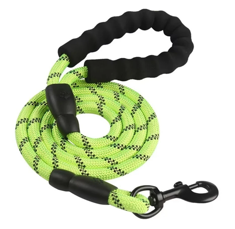 NUEVA CORREA DE CUERDA RESISTENTE DE 5 pies para mascotas con cómodo mango acolchado Foto 1 de 1