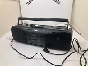 Reproductor de radio/cassette portátil Sharp QT-260 ¡EXCELENTE ESTADO!! - Imagen 1 de 7