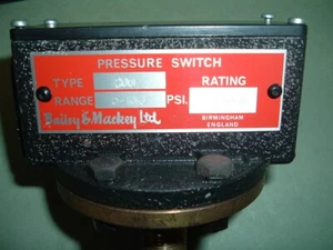 BAILEY & MACKEY ...208 ............PRESSURE SWITCH 0-100 PSI, NEW NOT PACKAGED - Picture 1 of 1