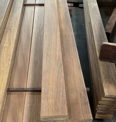 Terrassendielen Merbau, 25x145mm, glatt, TOP Hartholz für Terrasse, Balkon, Pool - Bild 1 von 4