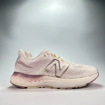 New Balance Fresh Foam X 880v12 紫色白色跑步鞋 W880Z12 女式 6.5 码 — 第 1/4 张图片