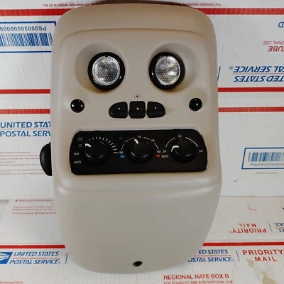 Лампа для карты 03–06 Chevrolet Suburban Tahoe с переключателем климат-контроля 15090151 от оригинального производителя - Изображение 1 из 4