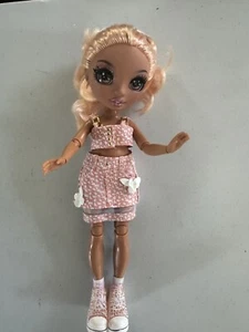 Rainbow High Georgia Bloom Blond Doll (Comes With What You See In Pics Only) - Picture 1 of 3