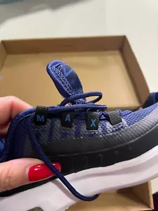 Nike Air Max Axis Sneaker Kinderschuhe - Bild 1 von 6