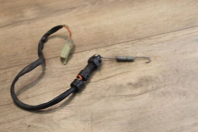 Sensor de freno trasero Suzuki GSXR750 2007 con resorte 37740-31D00 Foto 1 de 4