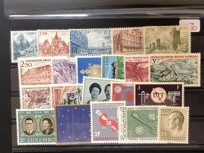 Estampillas mixtas de Luxemburgo tarjeta negra 54 piezas MNH Foto 1 de 3