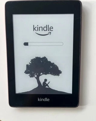 Amazon Kindle Paperwhite (10. Generation) 8GB, WLAN - Mit Spezialangeboten - Bild 1 von 3