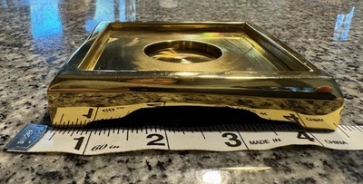 "Soporte de exhibición cuadrado de latón vintage / base de pedestal 4,5"" metal macizo - tono dorado" Foto 1 de 4