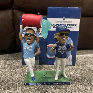 Bobby Witt Jr & Salvy Perez 2025 Season Ticket Member Exclusive Bobbleheads. - Bild 1 von 13