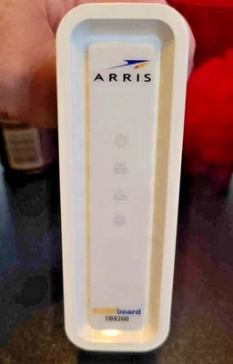 ARRIS SURFboard SB8200 DOCSIS 3.1 1 Gbps Cable Modem - Image 1 of 4