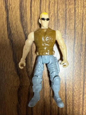 Batman Criminal Thug 3.75" Action Figure White Guy Sunglasses - Image 1 of 2
