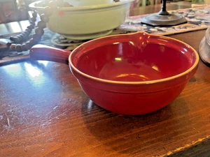 Emile Henry France Rouge Sauce Pot Mixing Bowl with Spout 2902 - Picture 1 of 5
