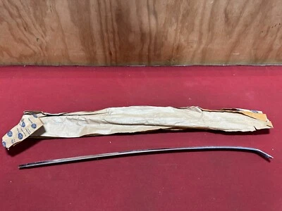 NOS 1977-1979 FORD THUNDERBIRD ROOF TRIM MOLDING D7SZ-60517A62-A 77-79 - Image 1 of 3