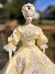 1964 MARIE BERGER ✨EXQUISITE Porcelain Doll ~Yellow Sequined Satin Dress Hand - Picture 1 of 23