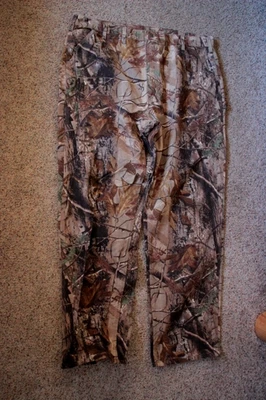 Carhartt 100% Cotton Dungaree Fit Camo Carpenter Pants Men's Sz. 44 W / 34 Ins. - Image 1 of 2