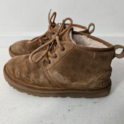 UGG Women's Size 6 Neumel Suede Chestnut Chukka Boots Lace-Up Wool Blend Lined - Image 1 of 4