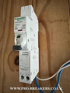 SCHNEIDER 6 AMP CURVE B 10kA 30mA RCBO TYPE A IKQE A9D37806 SEE106B03 - Picture 1 of 4