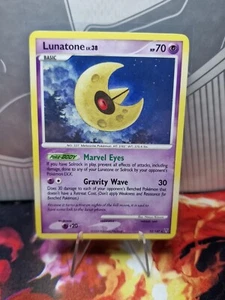 Pokémon TCG Lunatone Supreme Victors 32 Regular Rare - Picture 1 of 2