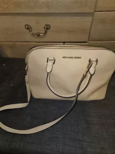 Michael Kors Sienna Medium Messenger BEIGE Gently Used, Classic Bag, - Picture 1 of 4