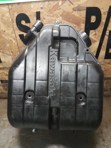 Foto 1 di 2