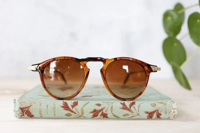 Vintage Sunglasses 1980s Preppy NOS keyhole taiwan - Image 1 of 4