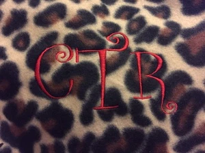 PERSONALIZED LEOPARD BLANKET EMBROIDERED GIFT CAMP BIRTHDAY - Picture 1 of 4