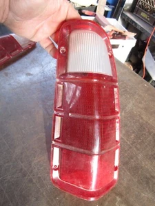 74-76 DODGE D150 D100 W100 RAMCHARGER RIGHT TAILLIGHT RH GLOWBRITE VERY NICE - Picture 1 of 5