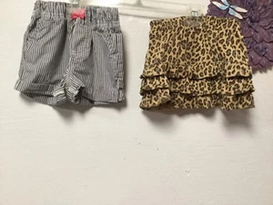 Carters Lot of 2 Baby Girl Shorts and Skort Size 18 Months Assorted Patterns 169 - Picture 1 of 6