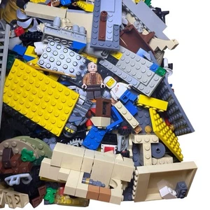 Bulk LEGO Lot 6 LB 10.5 OZ Bricks Parts Minifigures Mixed Colors Pieces Clean (B - Picture 1 of 6