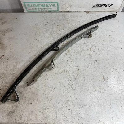 Mazda RX7 88-91 Convertible Puerta Delantera Derecha Ventana Pista FC Guía Lateral Foto 1 de 4