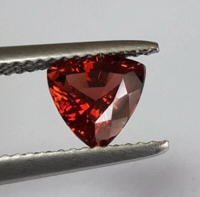 1.36 Cts Natural Pyrope Garnet Fine Quality Redorange Color Trillion Shape  Gems - Image 1 of 3