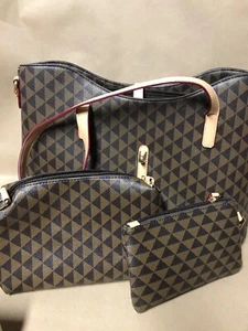 women Brown Shoulder Bag 3 PIECE PURSE WALLET AND MAKEUP BAG. SEE PICS! - Picture 1 of 8