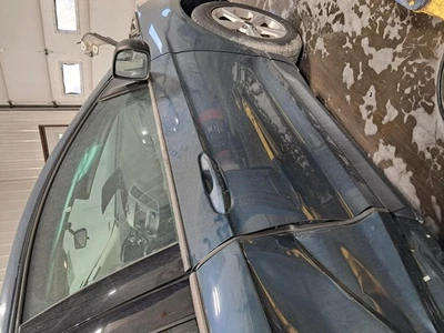 Conjunto de puerta delantera derecha usado se adapta a: Ford Edge 2016 vidrio templado negro t Foto 1 de 4